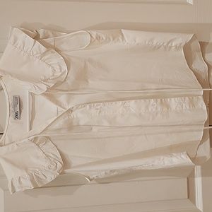 Zara ruffled collar sleeveless top